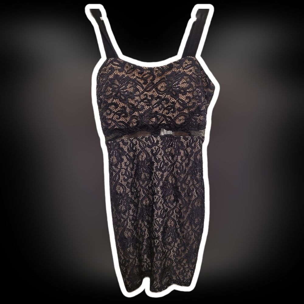 NWT Sequin Hearts Black Lace Dress Sz 7